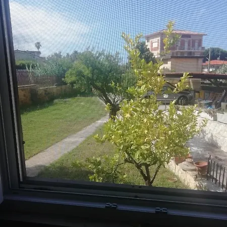 Πανσιόν Giuliana Stanze Con Bagno Interno In A 350 Mt Libera Lido Delle Sirene Άντζιο