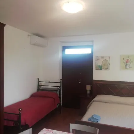 Giuliana Stanze Con Bagno Interno In A 350 Mt Libera Lido Delle Sirene 2* Άντζιο