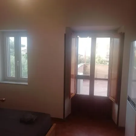 Giuliana Stanze Con Bagno Interno In A 350 Mt Libera Lido Delle Sirene Πανσιόν 2*