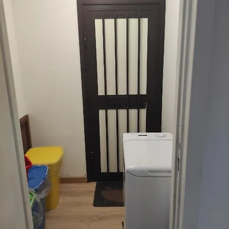 Giuliana Stanze Con Bagno Interno In A 350 Mt Libera Lido Delle Sirene Πανσιόν Άντζιο